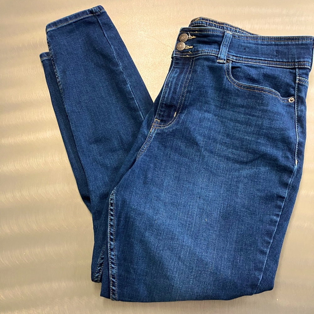 Calvin Klein 16W Women’s Dark High Waisted Jeans Skinny Leg